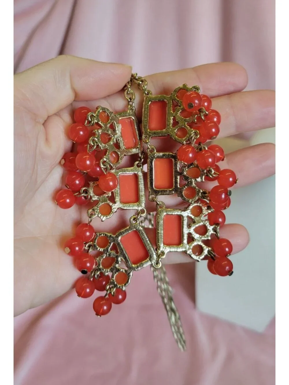 Bright Orange Gold Tone Chain Beaded Dangle Costume Necklace N1A